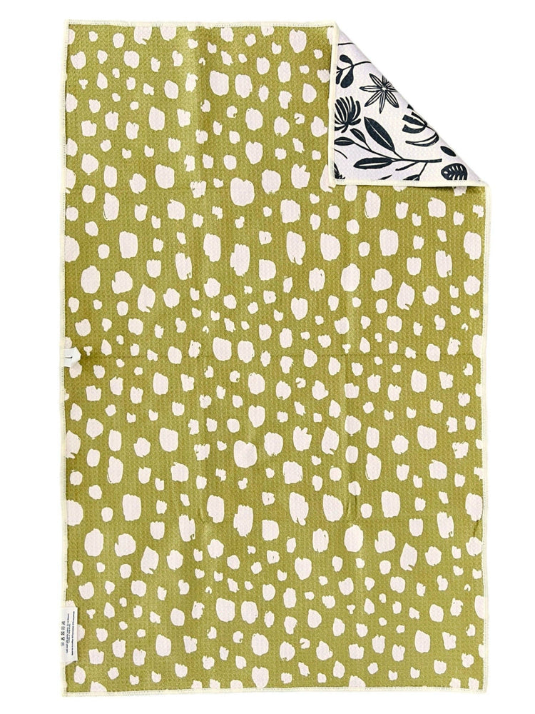 Vintage Highway: Reversible Hand Towel: Cream/Pea Green / Hand Towel