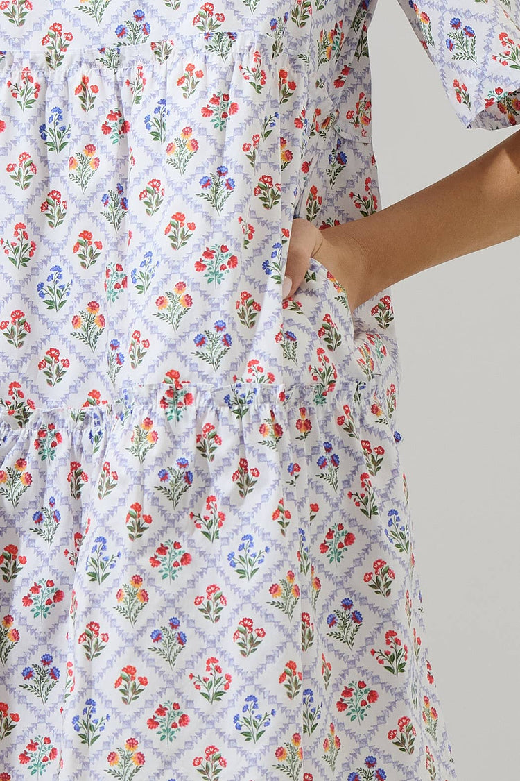 Lara Floral Dixie Split Neck Shift Dress: WHT-MULT