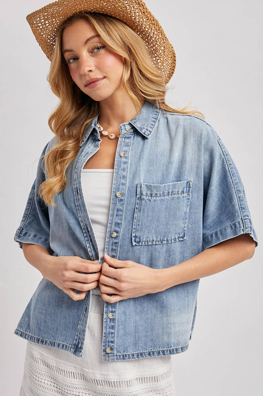 DENIM BUTTON DOWN SHORT SLEEVE BOXY SHIRT
