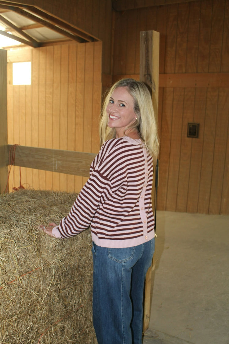 STRIPE RELAXED BACK BUTTON DETAIL KNIT SWEATER