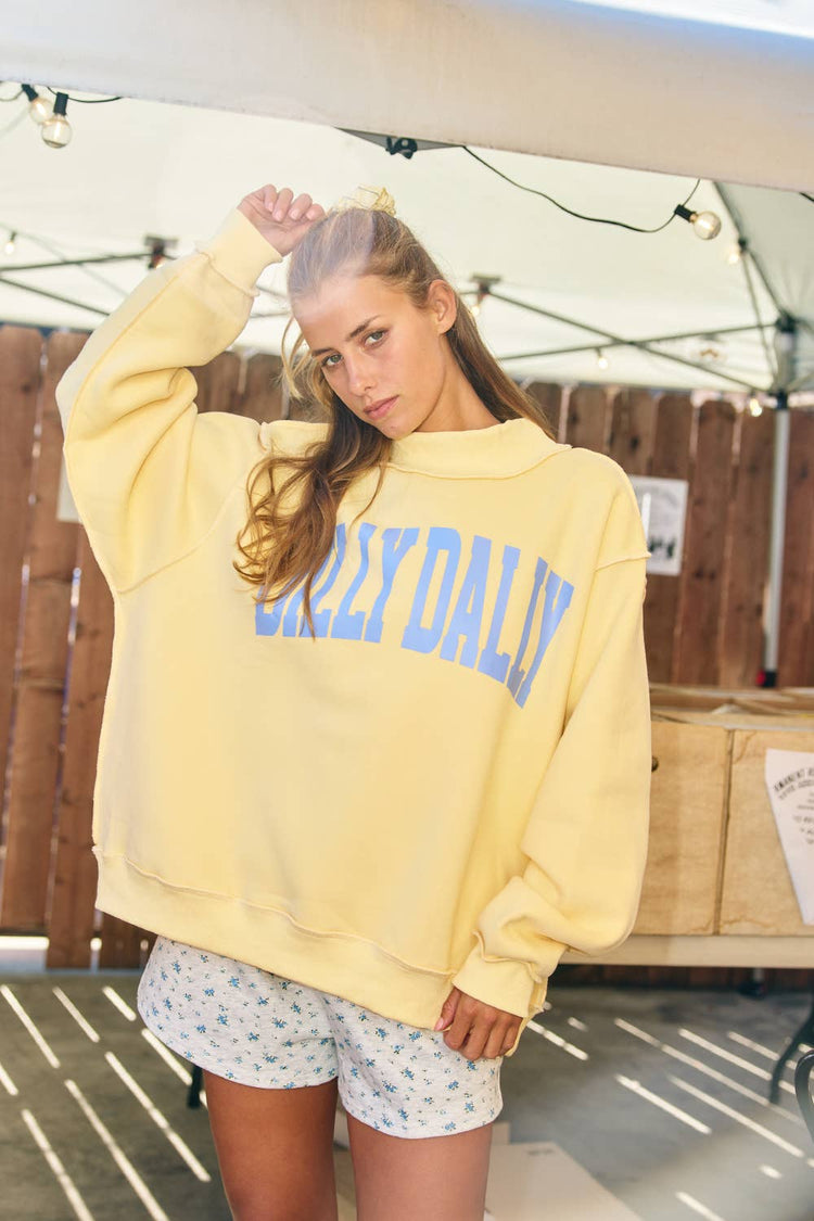 DILLY DALLY Mockneck Sweatshirt: Yellow