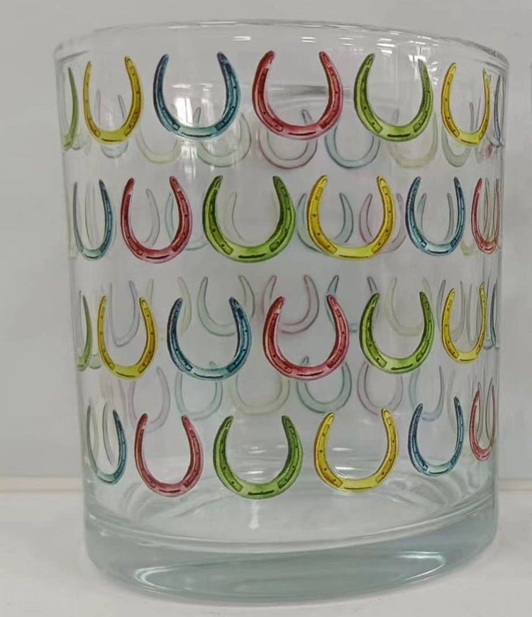 Derby Horse Racing Horseshoes Repeat Pattern Rocks Glass