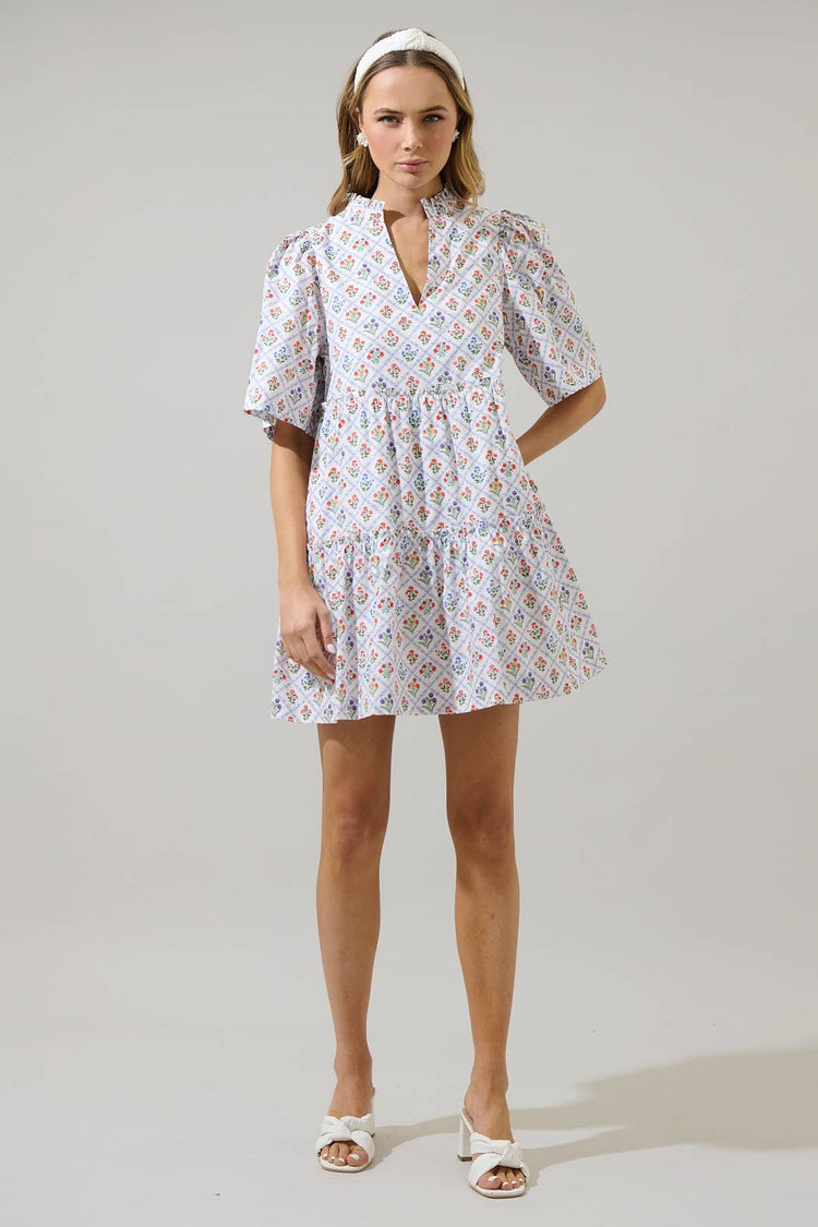 Lara Floral Dixie Split Neck Shift Dress: WHT-MULT