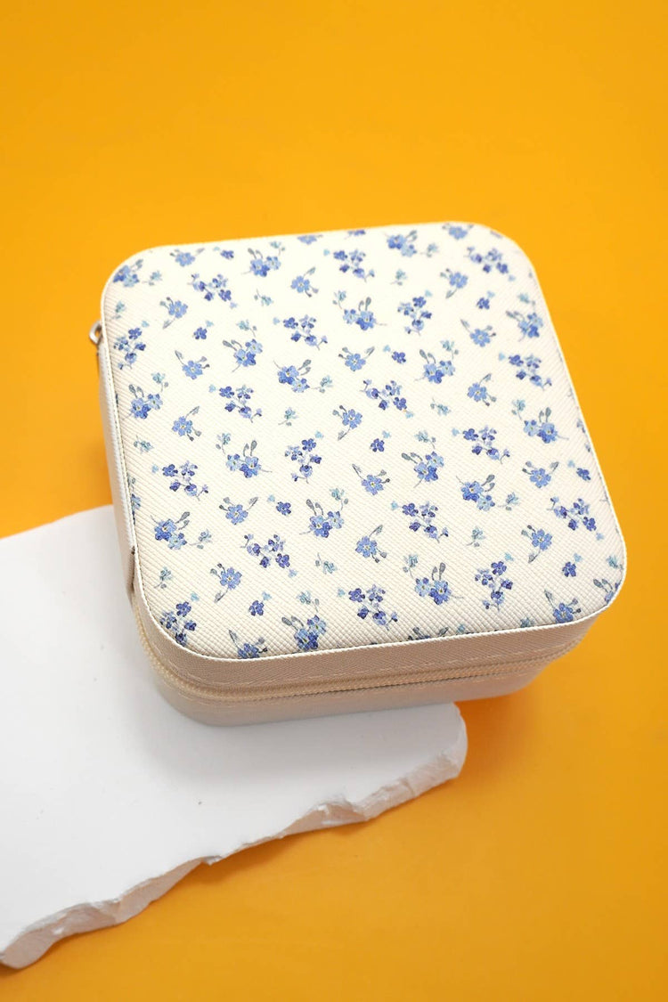 DESIGNED JEWELRY ORGANIZER TRAVEL BOX