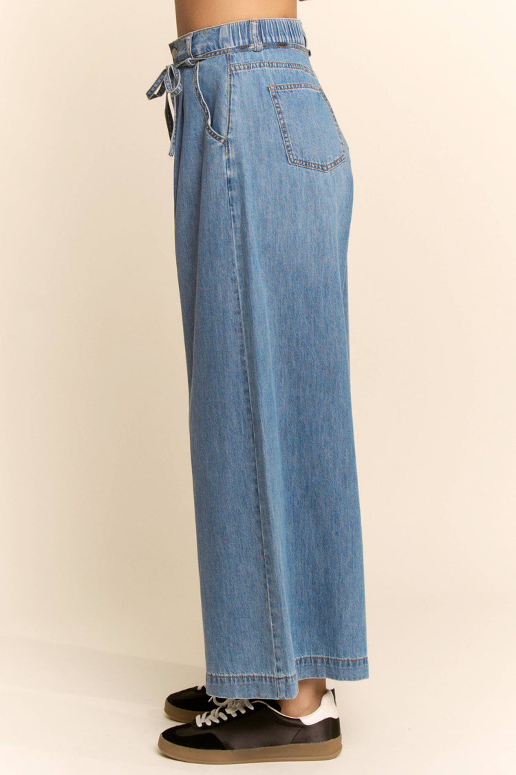 HIGH WAISTED WIDE LEG DENIM PANTS SELF TIE BELT: BLUE DENIM