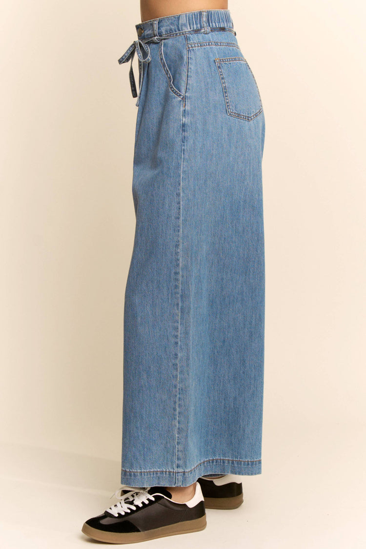 HIGH WAISTED WIDE LEG DENIM PANTS SELF TIE BELT: BLUE DENIM