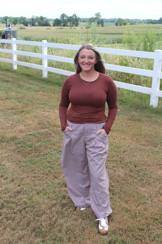 Pocket Detail Stripe Pleated Pants