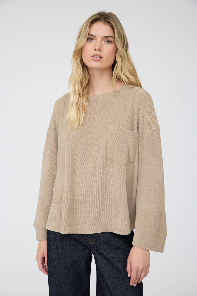 OVERSIZED LONG SLEEVE TEXTURED KNIT TOP