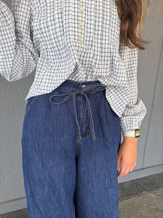 HIGH WAISTED WIDE LEG DENIM PANTS SELF TIE BELT: BLUE DENIM
