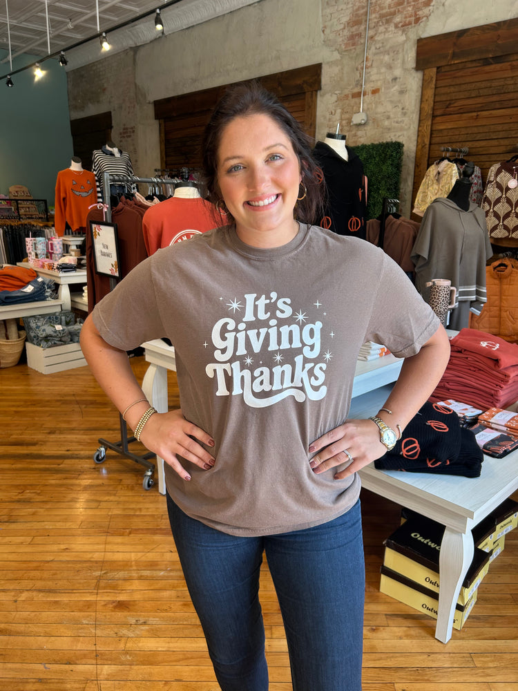 Giving Thanks Tee