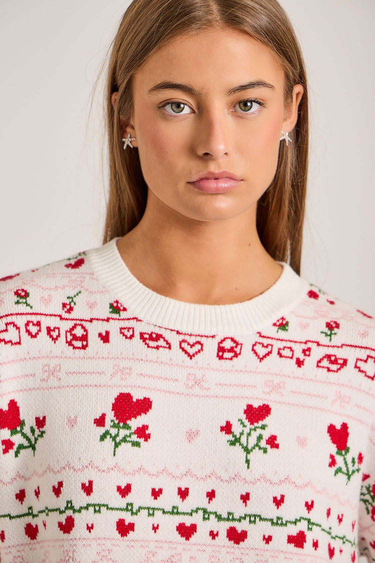 All overr heart-and-rose jacquard sweater knit top