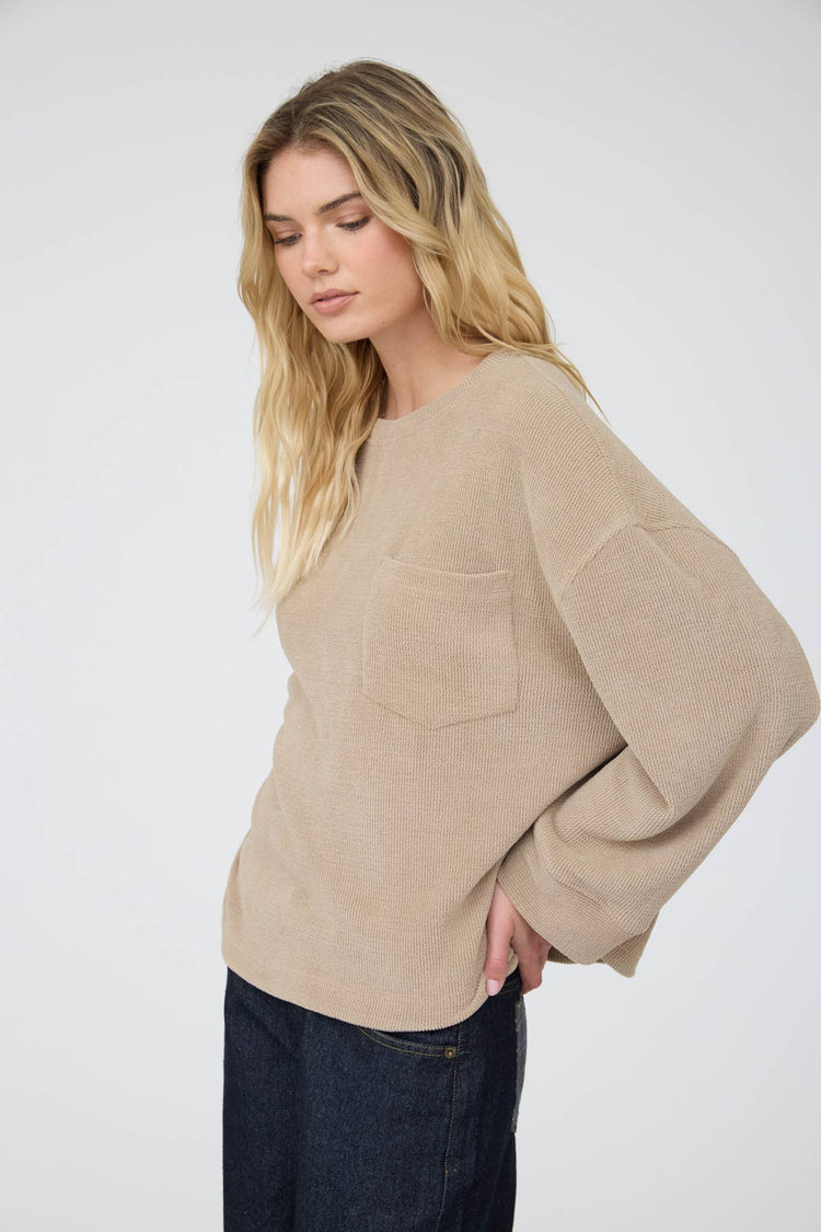 OVERSIZED LONG SLEEVE TEXTURED KNIT TOP