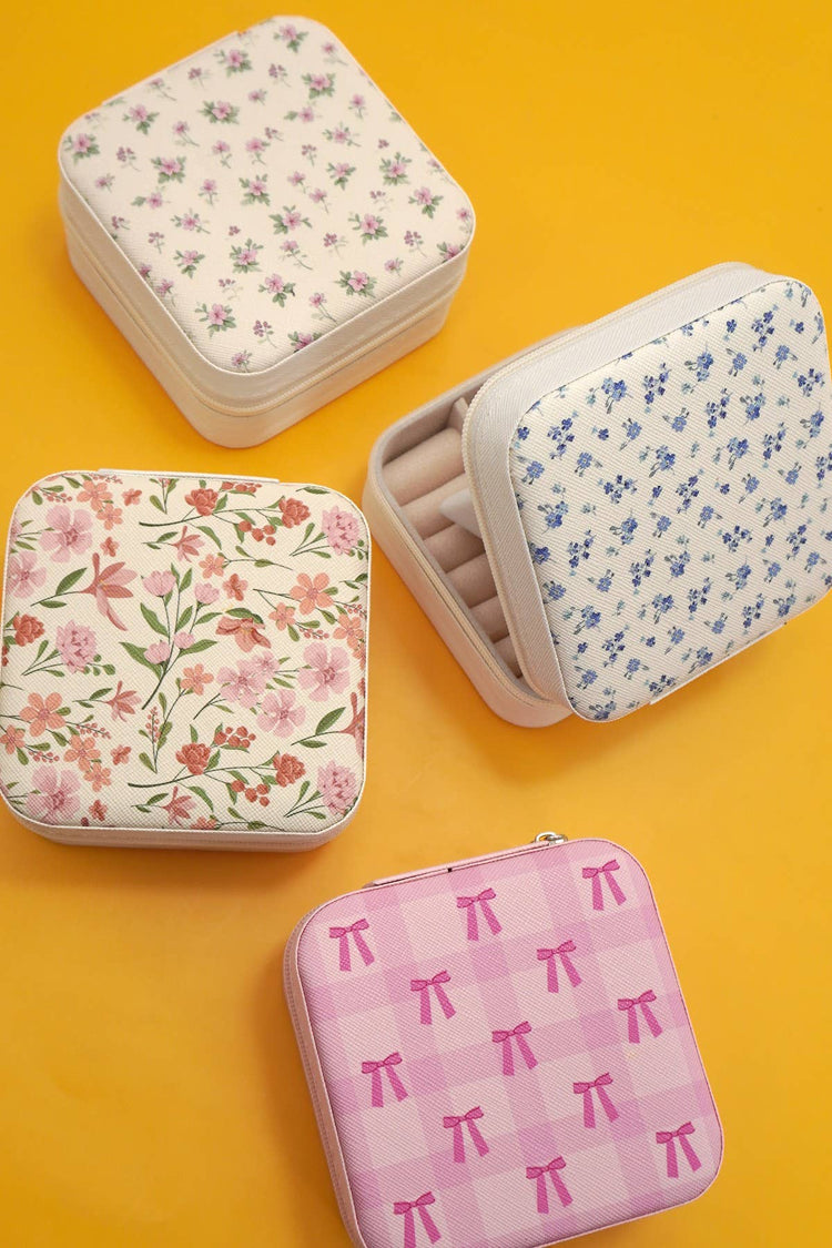 DESIGNED JEWELRY ORGANIZER TRAVEL BOX