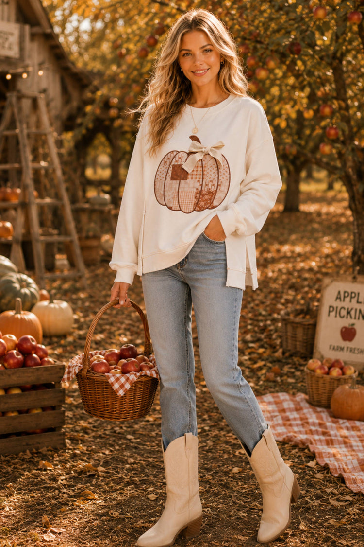 Patchwork Pumpkin Bow Graphic Sweatshirt